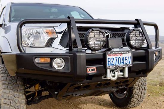 Picture of ARB 3423140  12-15 Toyota Tacoma Front Deluxe Steel Bumper