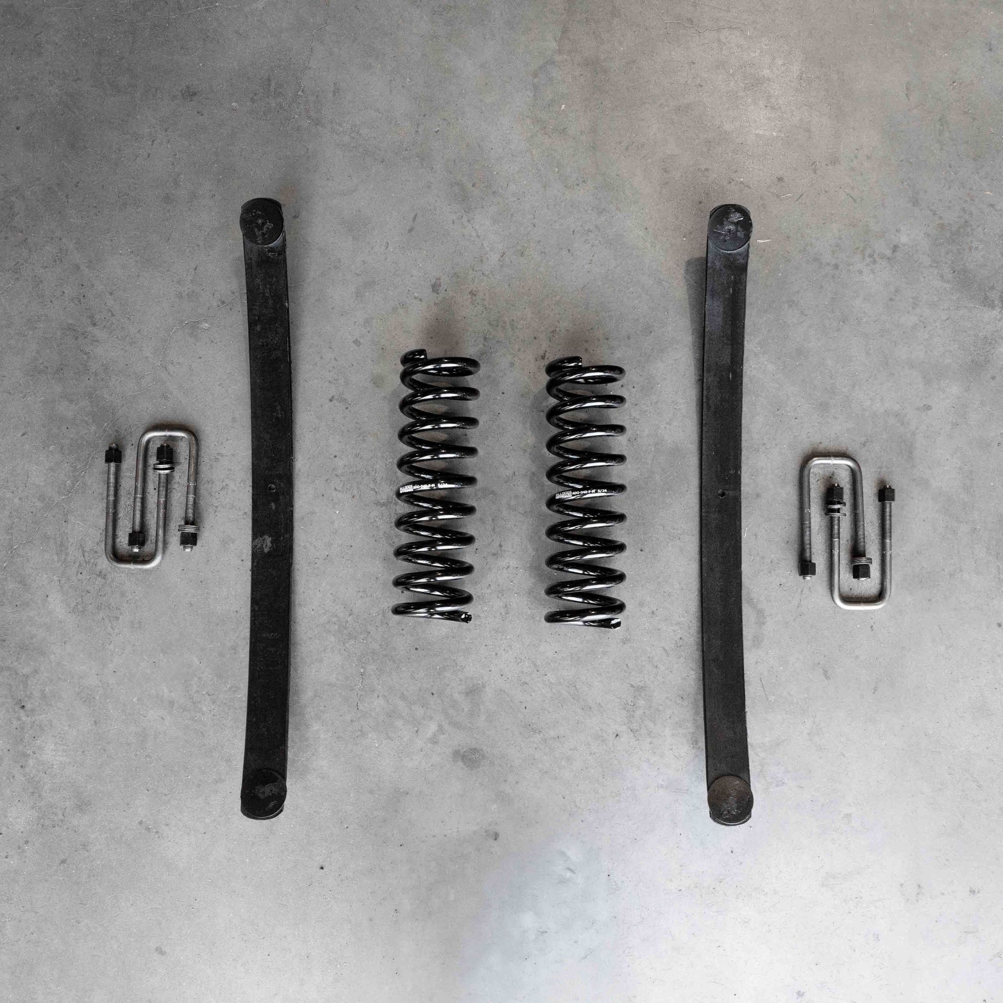thumbnail image 2 of WINTOWIN Heavy Duty Rubber Coil Spring Booster Kit – 1.5 Inch Front Spacers 2 of 2